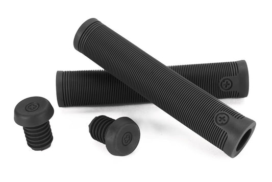 SALT PLUS XL GRIPS (BLACK) FLANGED