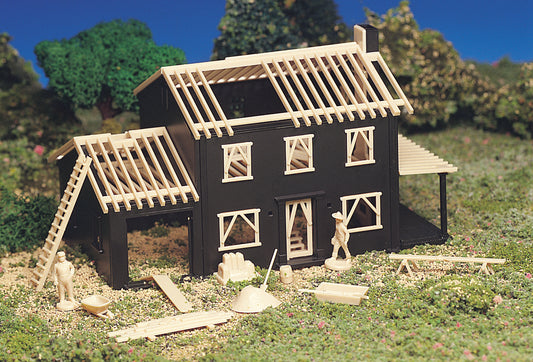 Bachmann Plasticville “House Under Construction”