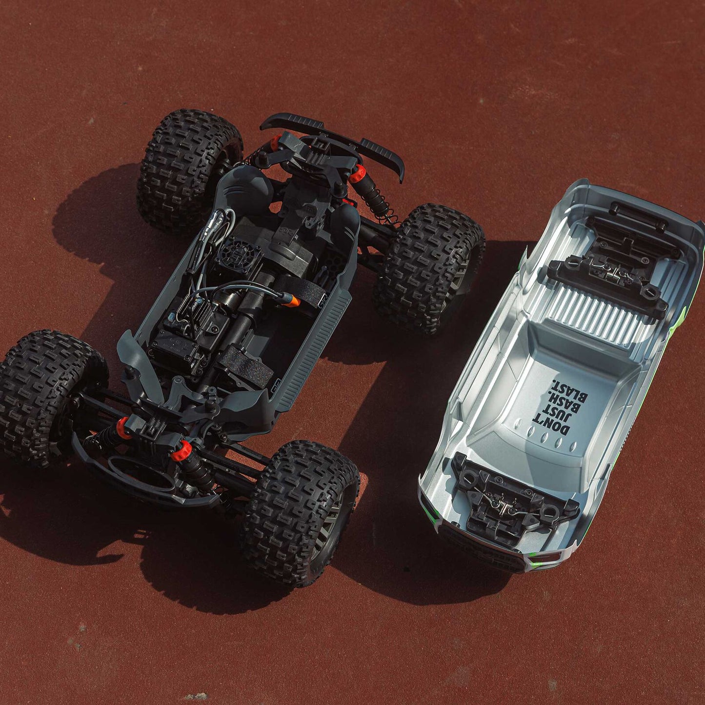 Arrma 1/10 Granite 4x4 665 Mega Brushed Monster Truck: RTR (Orange)