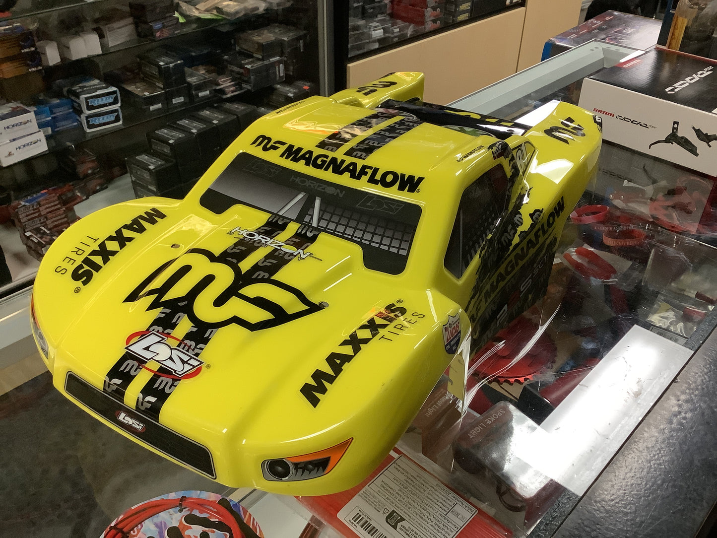 Losi SCTE 4x4 Body (Pre-Painted) Magnaflow 1/10