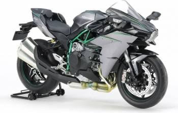 Tamiya 1/12 Kawasaki Ninja H2 Carbon Model Kit
