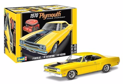 Revell 1/24 1970 Plymouth Roadrunner Model Kit