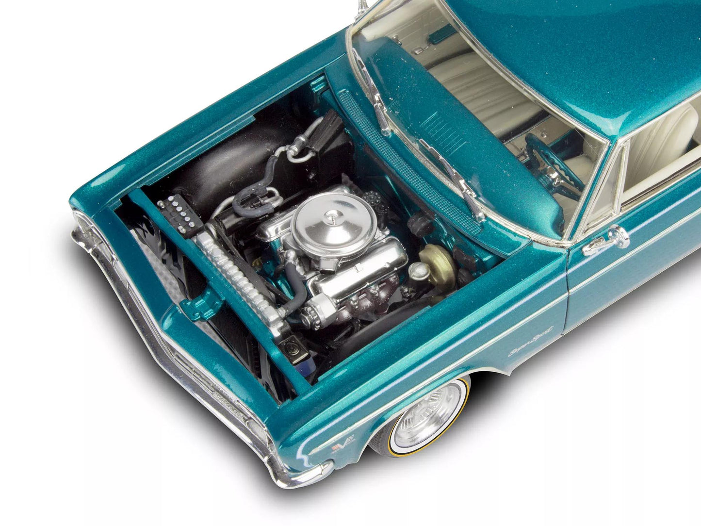 Revell 1/25 1966 Chevrolet Impala SS 396 2’n1 Model Kit: Level 4