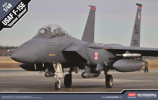 Academy Models 1/48 F-15E Fighter Jet