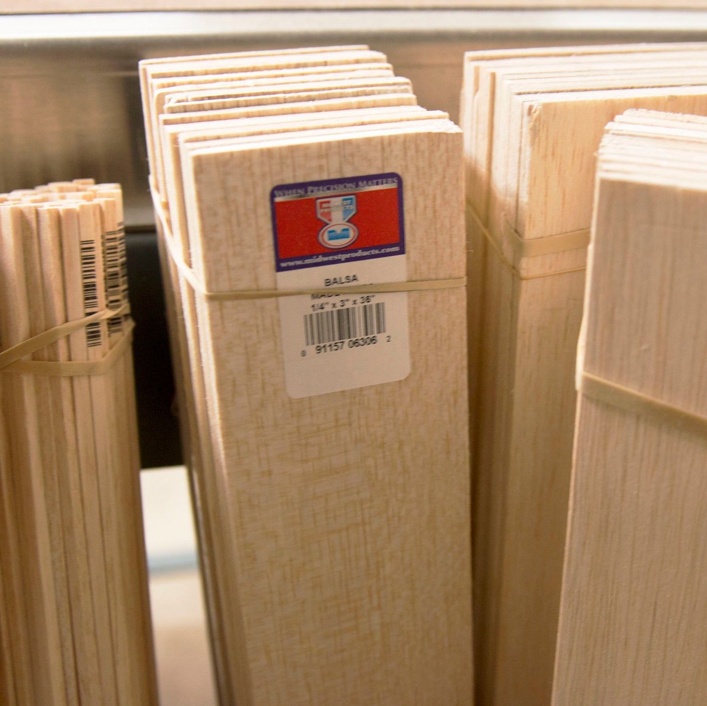 Midwest Balsa Strips 1/16 x 1/16 x 36 (60)