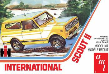 AMT 1/25 1977 International Scout II Model Kit