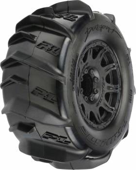 Pro-Line Dumont 3.8” Sand/Snow Paddle Tire Mounted on Raid Wheels: 17mm